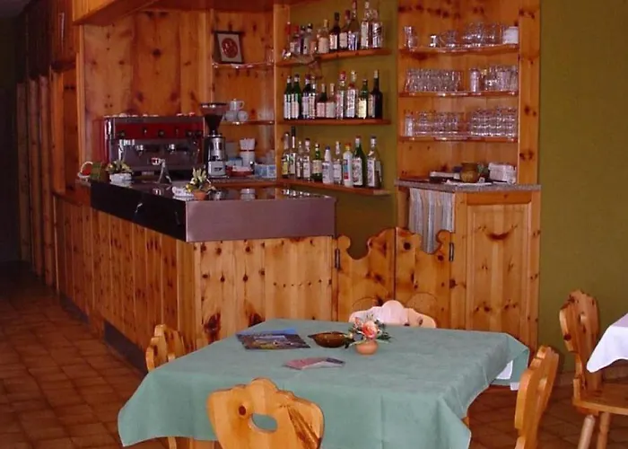 ホテル Ristorante Ginepro 2*